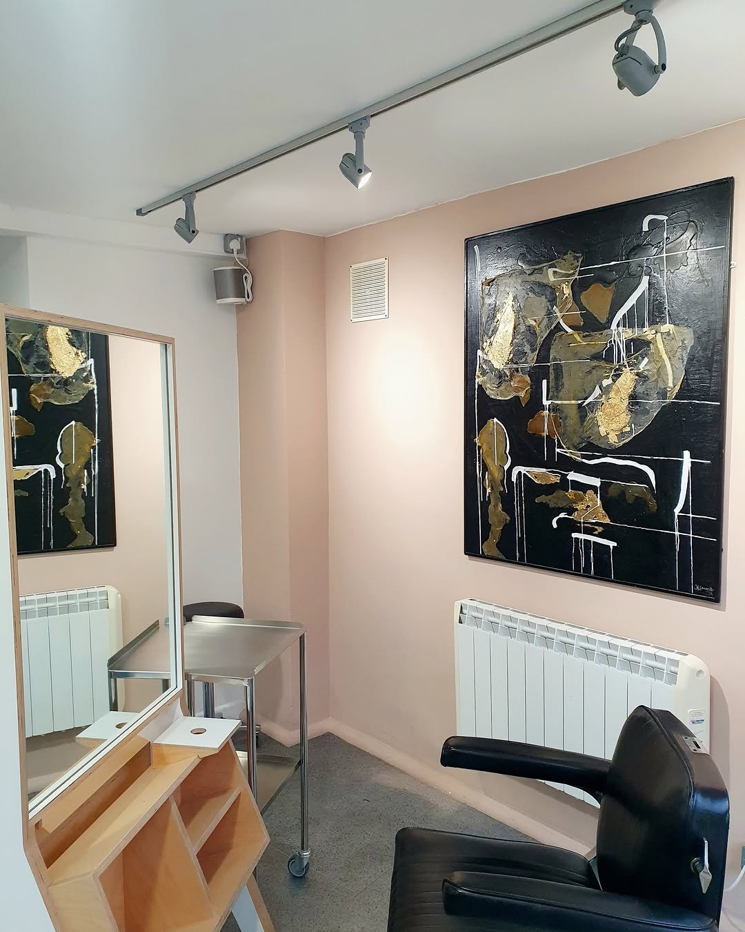 Art exhibitions in Norwich at Flint Salon